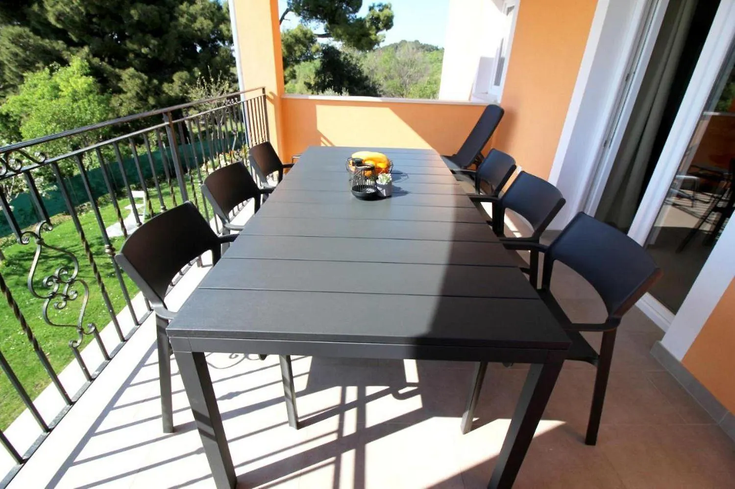 Charmantes Ferienhaus Mit Meerblick, 2 Fahrraeder, Grill, Privater Balkon, Waschmaschine Porec Casa vacanze
