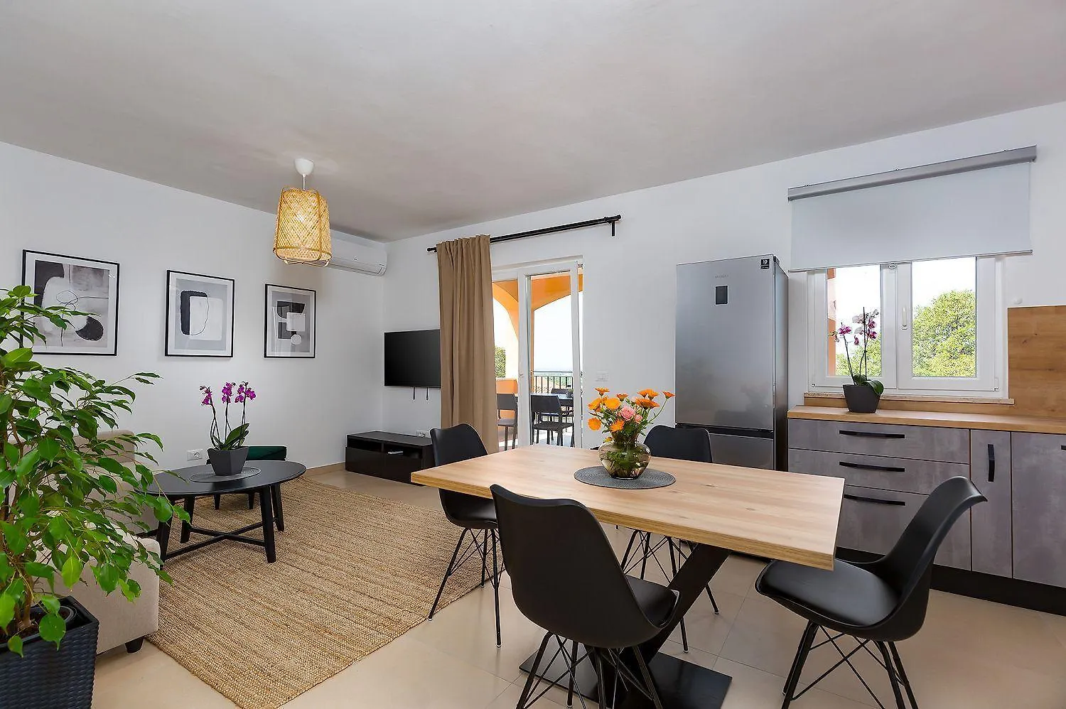 Charmantes Ferienhaus Mit Meerblick, 2 Fahrraeder, Grill, Privater Balkon, Waschmaschine Πόρετς